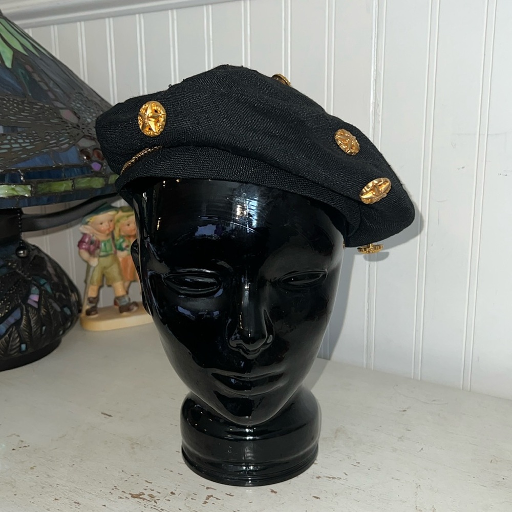 Vintage I. Magnin & co. Blue linen beret hat